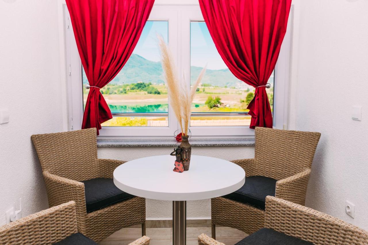 Apartmani Markesic Ramsko Jezero Prozor Zewnętrze zdjęcie