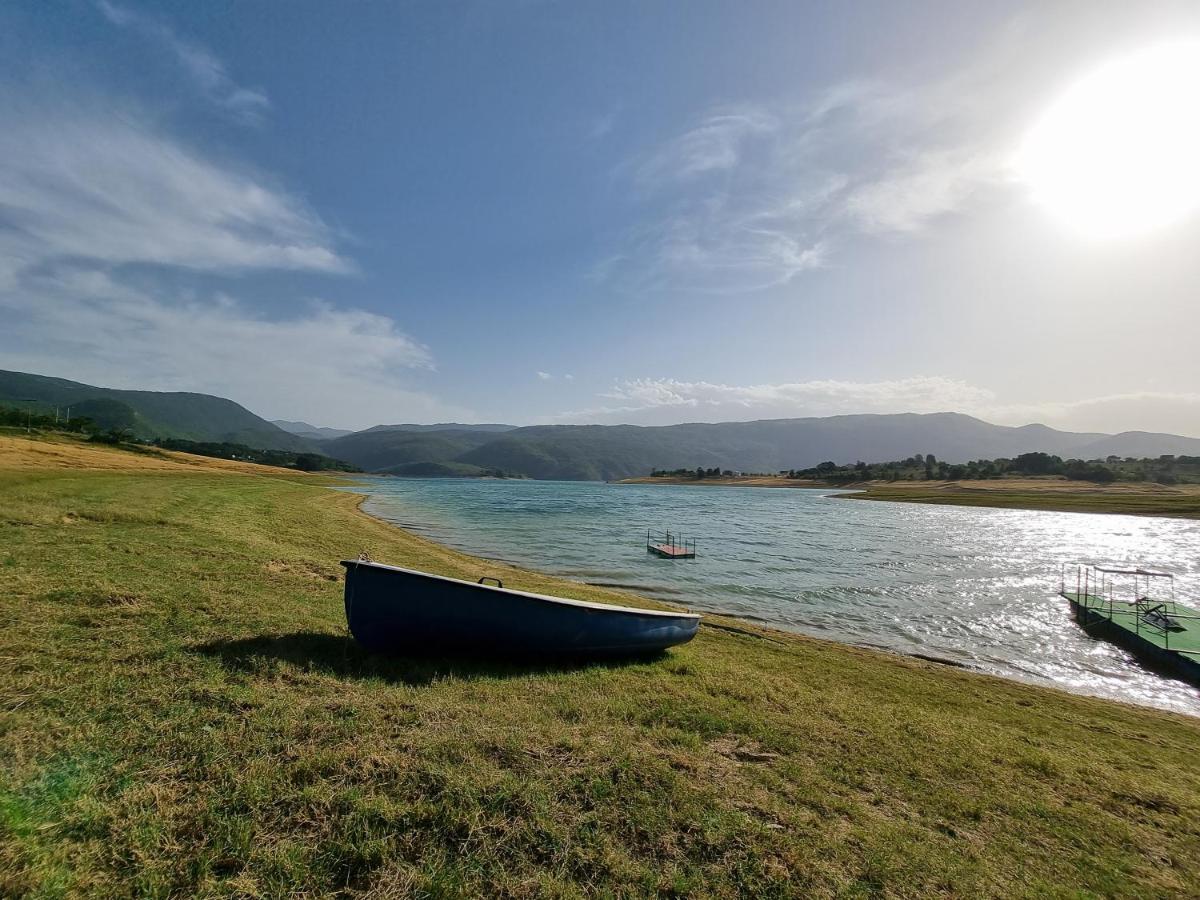 Apartmani Markesic Ramsko Jezero Prozor Zewnętrze zdjęcie